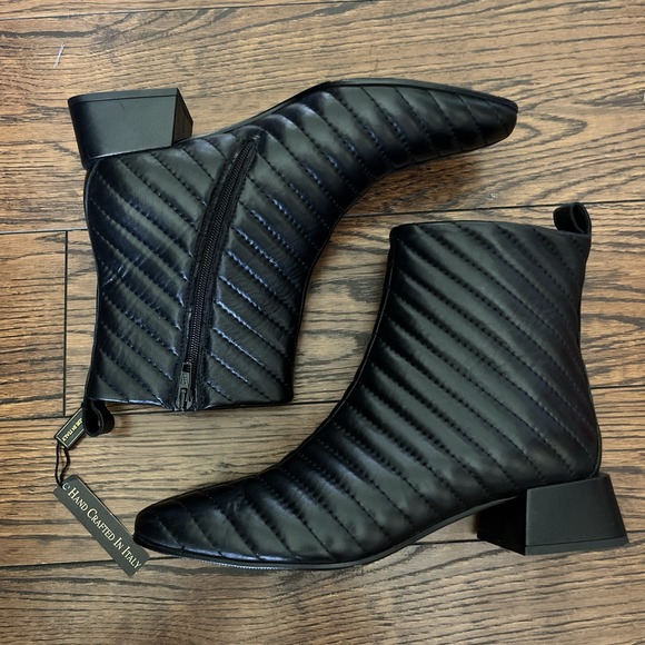New Napoleoni Italian Quilted Leather Ankle Boots EU 39 US 8 Black Block Heel - Picture 1 of 8